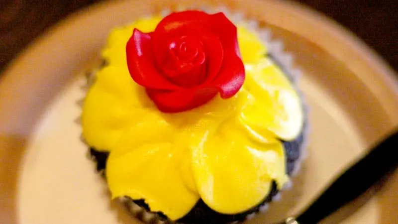 Belle Specialty Cupcake