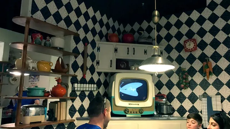 Inside 50's Prime Time Cafe