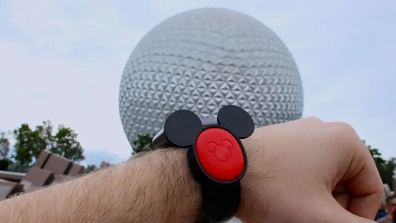 Disney Apple Watch Band Designs to Show your Love of Disney 3