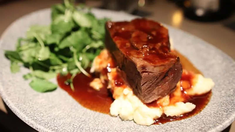 Ale and Compass Dining Review at Disney's Yacht Club 5