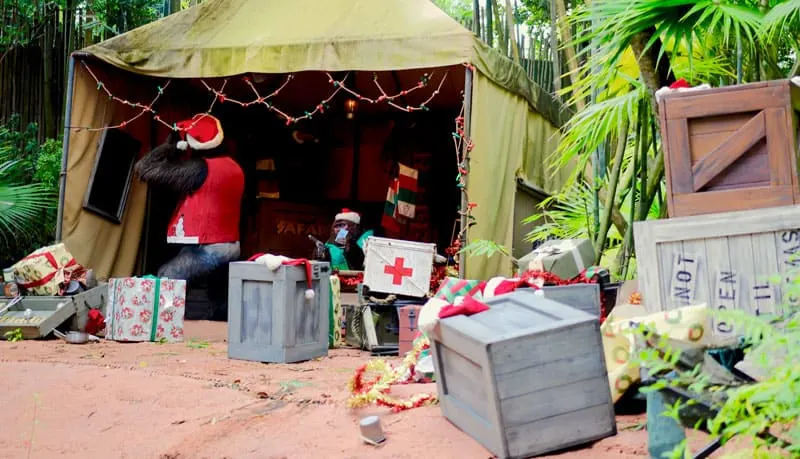 Gorillas Jingle Cruise