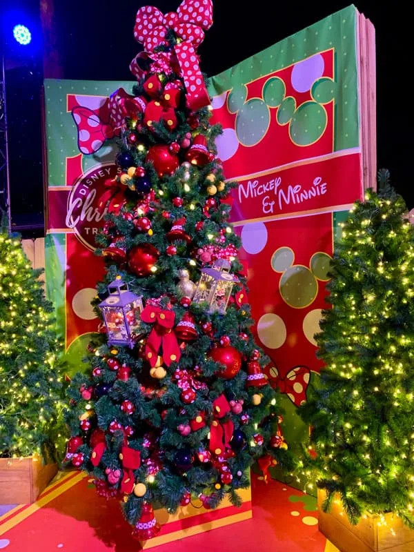 Passholder Holiday Weekend at Disney Springs