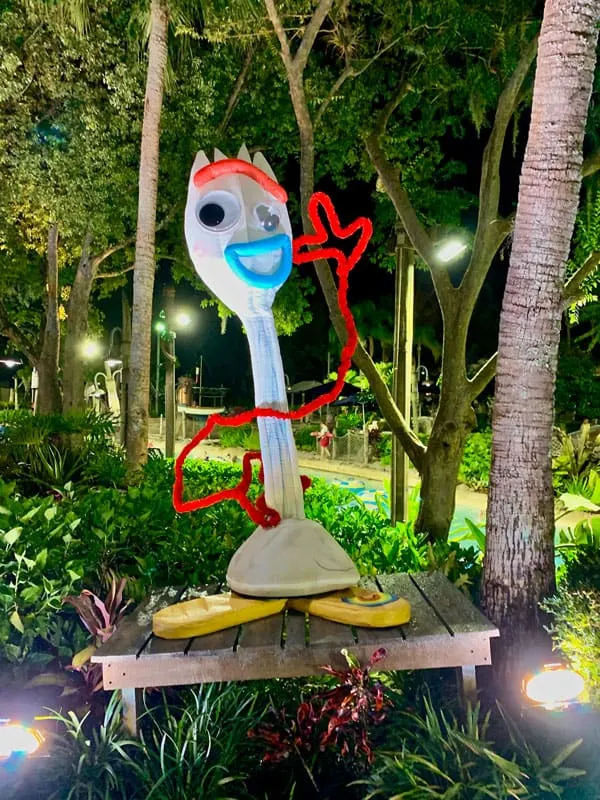 Forky at h2o glow nights