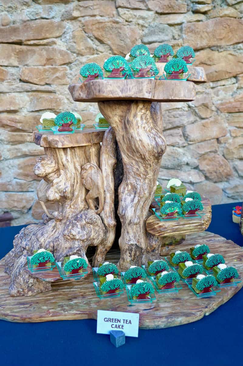 Review of Rivers of Light Dessert Party 36