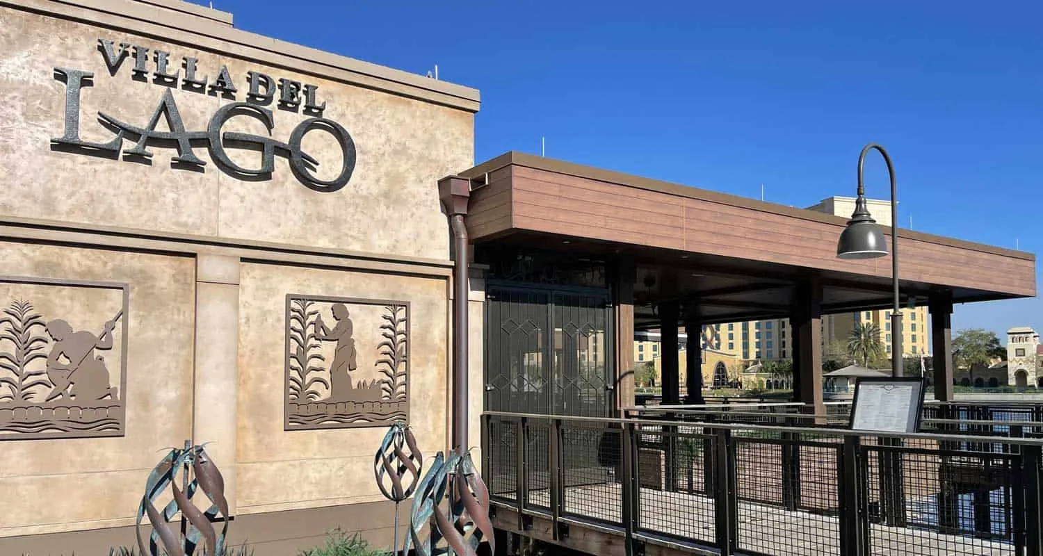 Best Disney Resort Restaurants: We Rank Them All! 10