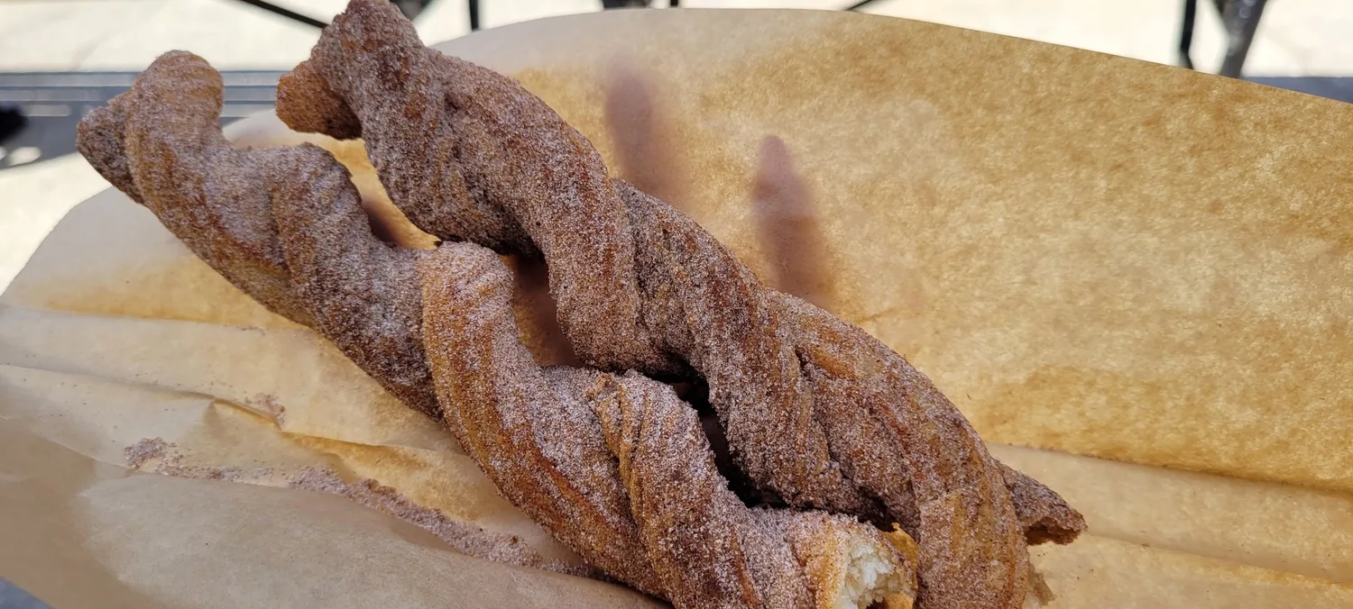 Ultimate Guide to Disney Churros 6