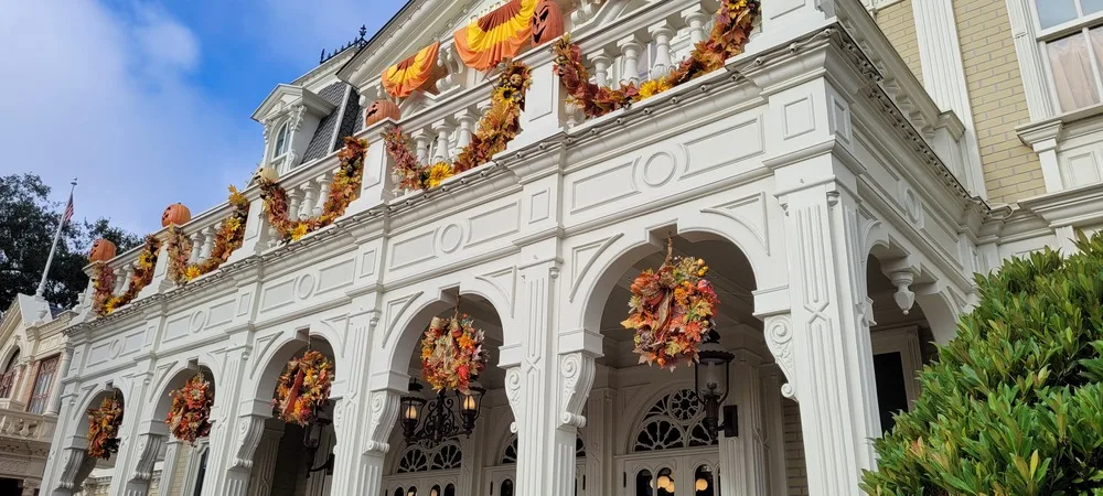 When is Disney World Packed: An In-Depth Guide to the Disney Calendar! 5