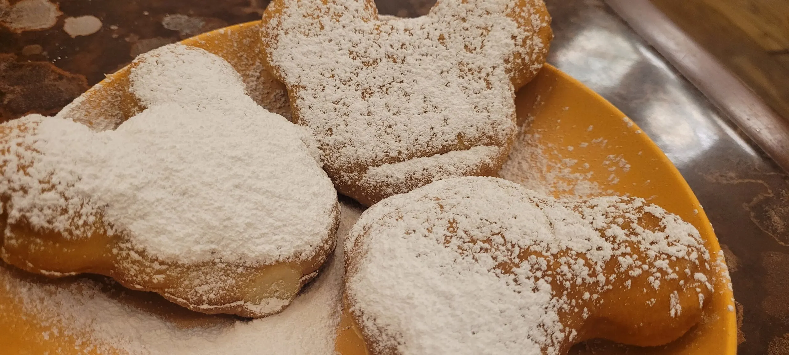 Complete Guide to Mickey Beignets: PLUS Recipe to make them at home! 11