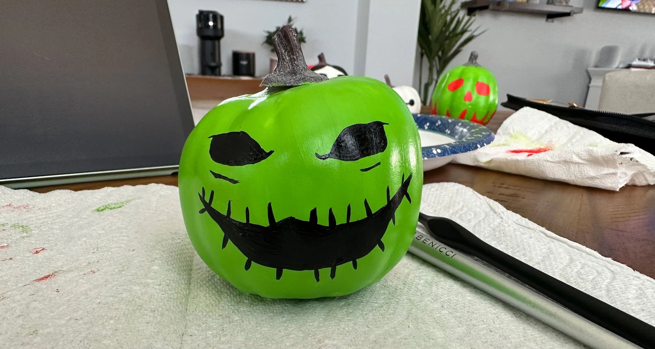 Disney Pumpkin Painting Ideas: Let's Paint Disney Pumpkins! 11